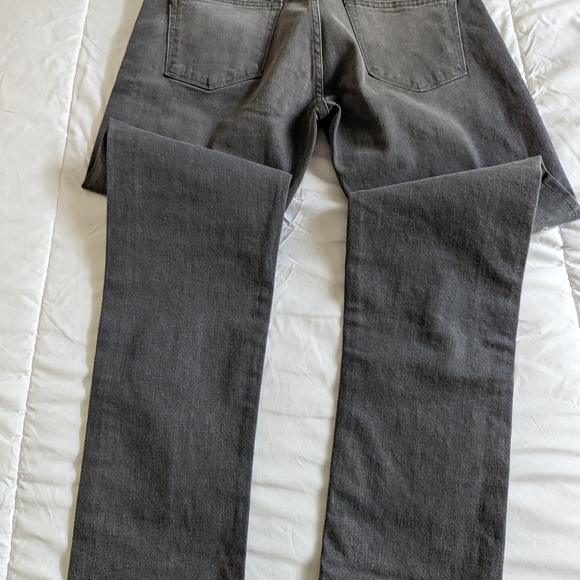 Jeans - Picture 2 of 5